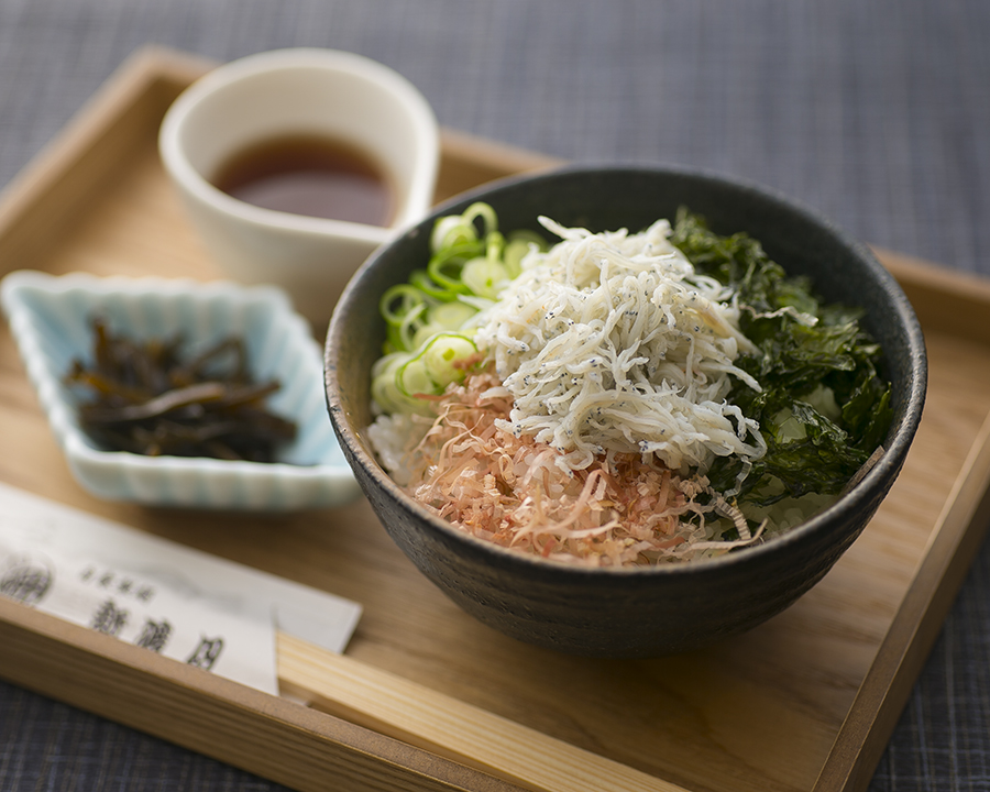 釜揚げしらすご飯